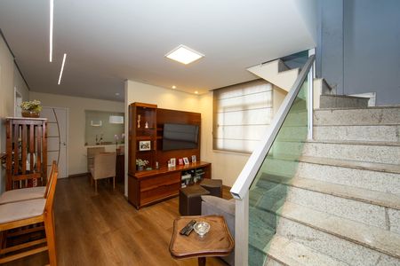 Apartamento à venda com 172m², 4 quartos e 2 vagas Apartamento à venda com 172m², 4 quartos e 2 vagasSALA