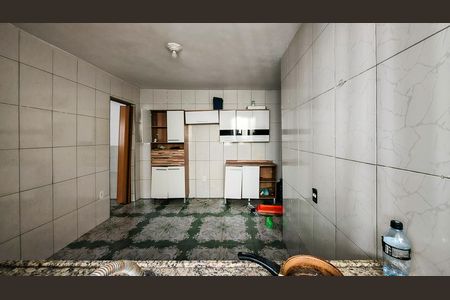 Cozinha de casa para alugar com 1 quarto, 35m² em Vila Progresso (zona Sul), São Paulo