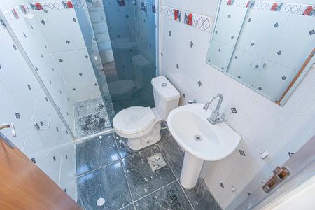 Casa para alugar com 90m², 3 quartos e 1 vaga Casa para alugar com 90m², 3 quartos e 1 vagaBanheiro
