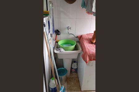 Apartamento à venda com 44m², 2 quartos e 1 vaga Apartamento à venda com 44m², 2 quartos e 1 vagaÁrea de serviço