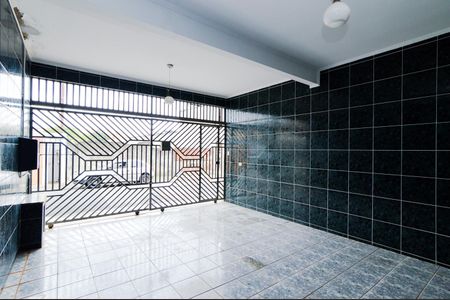 Casa para alugar com 180m², 4 quartos e 2 vagasGaragem