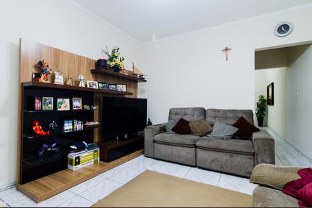 Casa para alugar com 180m², 4 quartos e 2 vagasSala