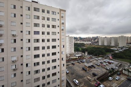 Apartamento à venda com 47m², 2 quartos e 1 vaga Apartamento à venda com 47m², 2 quartos e 1 vagaVista