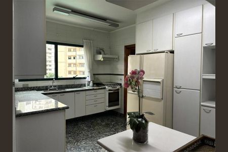 Apartamento à venda com 160m², 3 quartos e 3 vagas