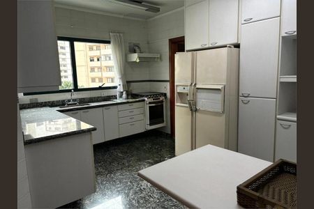 Apartamento à venda com 160m², 3 quartos e 3 vagas