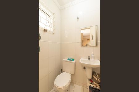 Casa de condomínio à venda com 78m², 2 quartos e 2 vagasLavabo
