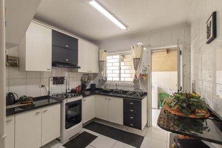 Casa de condomínio à venda com 78m², 2 quartos e 2 vagasCozinha 