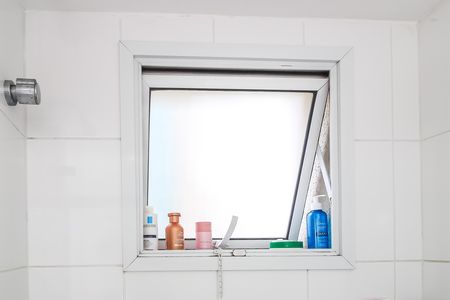 Apartamento à venda com 66m², 2 quartos e 1 vaga Apartamento à venda com 66m², 2 quartos e 1 vagaBanheiro da Suíte