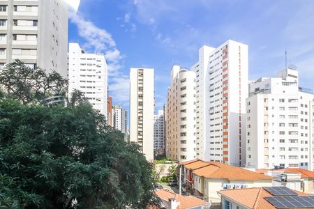 Apartamento à venda com 66m², 2 quartos e 1 vaga Apartamento à venda com 66m², 2 quartos e 1 vagaVaranda