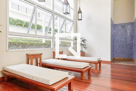 Apartamento à venda com 66m², 2 quartos e 1 vaga Apartamento à venda com 66m², 2 quartos e 1 vagaSpa
