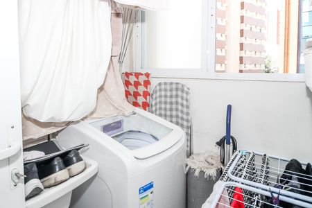 Apartamento à venda com 66m², 2 quartos e 1 vaga Apartamento à venda com 66m², 2 quartos e 1 vagaÁrea de Serviço