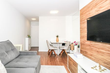 Apartamento à venda com 66m², 2 quartos e 1 vaga Apartamento à venda com 66m², 2 quartos e 1 vagaSala