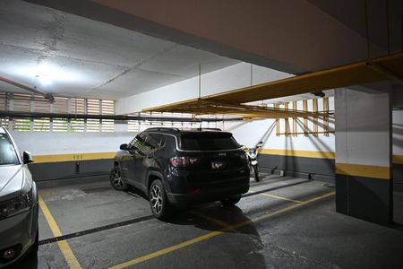 Apartamento à venda com 271m², 5 quartos e 4 vagasVagas de Garagem