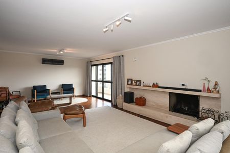 Apartamento à venda com 271m², 5 quartos e 4 vagasSala