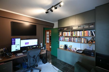 Apartamento à venda com 271m², 5 quartos e 4 vagasQuarto 1