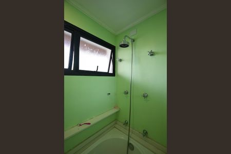 Apartamento à venda com 271m², 5 quartos e 4 vagasBanheiro Suíte 2