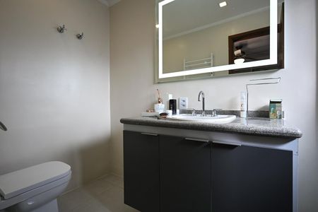 Apartamento à venda com 271m², 5 quartos e 4 vagasBanheiro Suíte 2