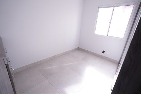 Apartamento à venda com 77m², 2 quartos e 2 vagas