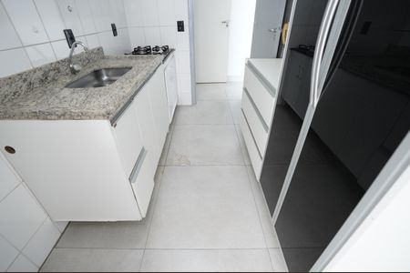 Apartamento à venda com 77m², 2 quartos e 2 vagas
