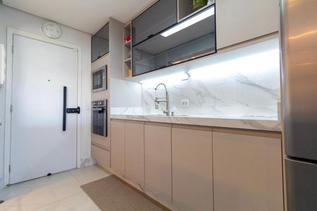 Apartamento à venda com 110m², 2 quartos e 2 vagas Apartamento à venda com 110m², 2 quartos e 2 vagasCozinha