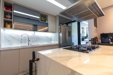 Apartamento à venda com 110m², 2 quartos e 2 vagas Apartamento à venda com 110m², 2 quartos e 2 vagasCozinha