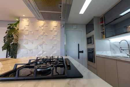 Apartamento à venda com 110m², 2 quartos e 2 vagas Apartamento à venda com 110m², 2 quartos e 2 vagasCozinha