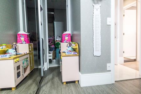 Apartamento à venda com 87m², 2 quartos e 2 vagasSuíte 2