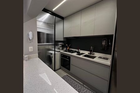 Apartamento à venda com 74m², 3 quartos e 2 vagas Apartamento à venda com 74m², 3 quartos e 2 vagasCozinha