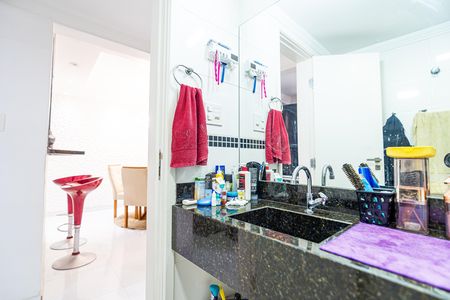 Banheiro de apartamento à venda com 1 quarto, 60m² em Bela Vista, São Paulo