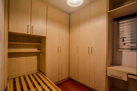 Apartamento à venda com 84m², 3 quartos e 3 vagasQuarto 2