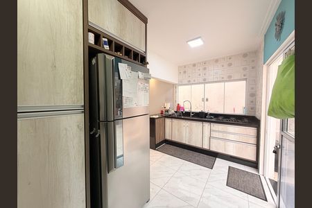 Casa à venda com 169m², 3 quartos e 6 vagasCozinha