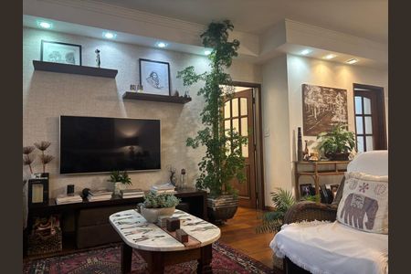 Sala de apartamento para alugar com 3 quartos, 126m² em Cerqueira César, São Paulo