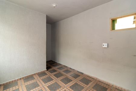 Casa para alugar com 40m², 2 quartos e sem vagaSuíte