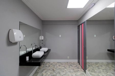 Apartamento para alugar com 47m², 2 quartos e sem vaga Apartamento para alugar com 47m², 2 quartos e sem vagaÁrea Comum - Salão de Festas