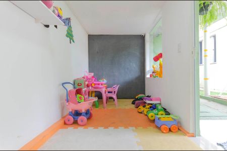 Apartamento para alugar com 47m², 2 quartos e sem vaga Apartamento para alugar com 47m², 2 quartos e sem vagaÁrea Comum - Brinquedoteca