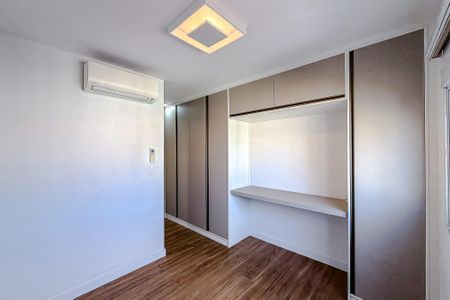 Apartamento à venda com 106m², 3 quartos e 2 vagasQuarto 3 - Suíte