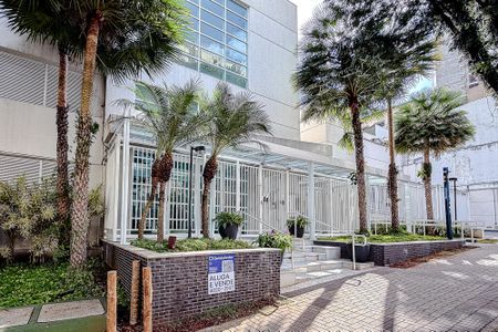 Apartamento à venda com 106m², 3 quartos e 2 vagasFachada - Plaquinha