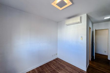 Apartamento à venda com 106m², 3 quartos e 2 vagasQuarto 3 - Suíte