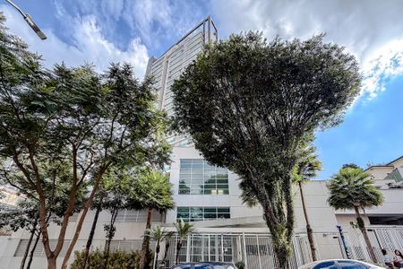 Apartamento à venda com 106m², 3 quartos e 2 vagasFachada - Plaquinha
