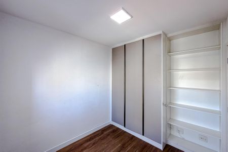 Apartamento à venda com 106m², 3 quartos e 2 vagasQuarto 2