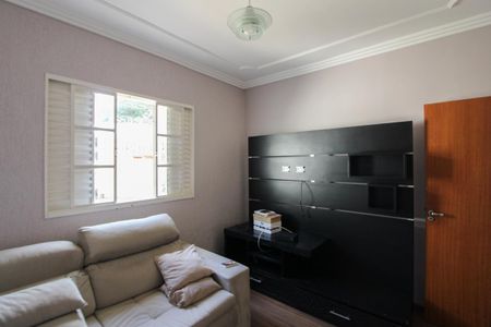 Casa para alugar com 477m², 3 quartos e 8 vagas Casa para alugar com 477m², 3 quartos e 8 vagasQuarto 2