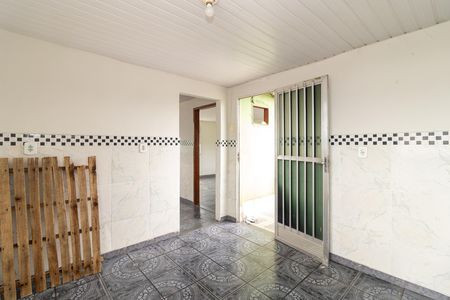 Sala de casa para alugar com 1 quarto, 40m² em Realengo, Rio de Janeiro