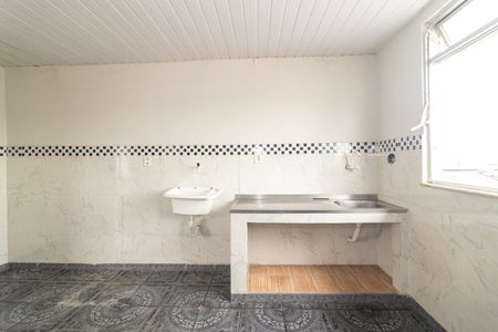Casa para alugar com 40m², 1 quarto e sem vaga Casa para alugar com 40m², 1 quarto e sem vagaCozinha e Área de Serviço
