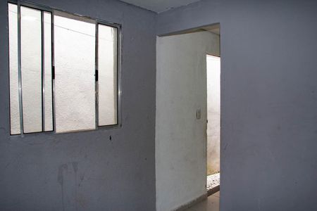 Casa para alugar com 2 quartos, 30m² em Jardim Guiomar, São Paulo