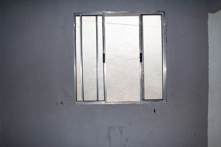 Casa para alugar com 2 quartos, 30m² em Jardim Guiomar, São Paulo