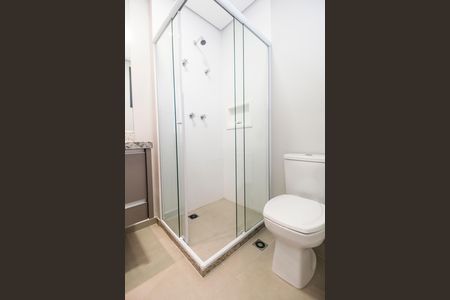Casa de condomínio à venda com 153m², 3 quartos e 3 vagas Casa de condomínio à venda com 153m², 3 quartos e 3 vagasBanheiro da Suíte
