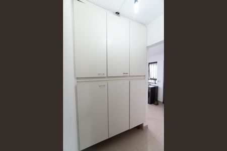 Área de Serviço de casa à venda com 4 quartos, 230m² em Jardim Prudência, São Paulo