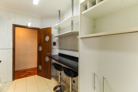 Apartamento à venda com 89m², 3 quartos e 2 vagas Apartamento à venda com 89m², 3 quartos e 2 vagasCozinha