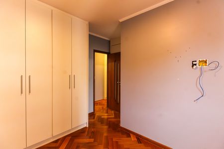 Apartamento à venda com 89m², 3 quartos e 2 vagas Apartamento à venda com 89m², 3 quartos e 2 vagasQuarto 3 - Suíte