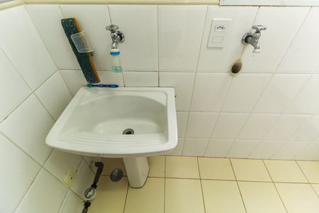 Apartamento à venda com 89m², 3 quartos e 2 vagas Apartamento à venda com 89m², 3 quartos e 2 vagasÁrea de Serviço